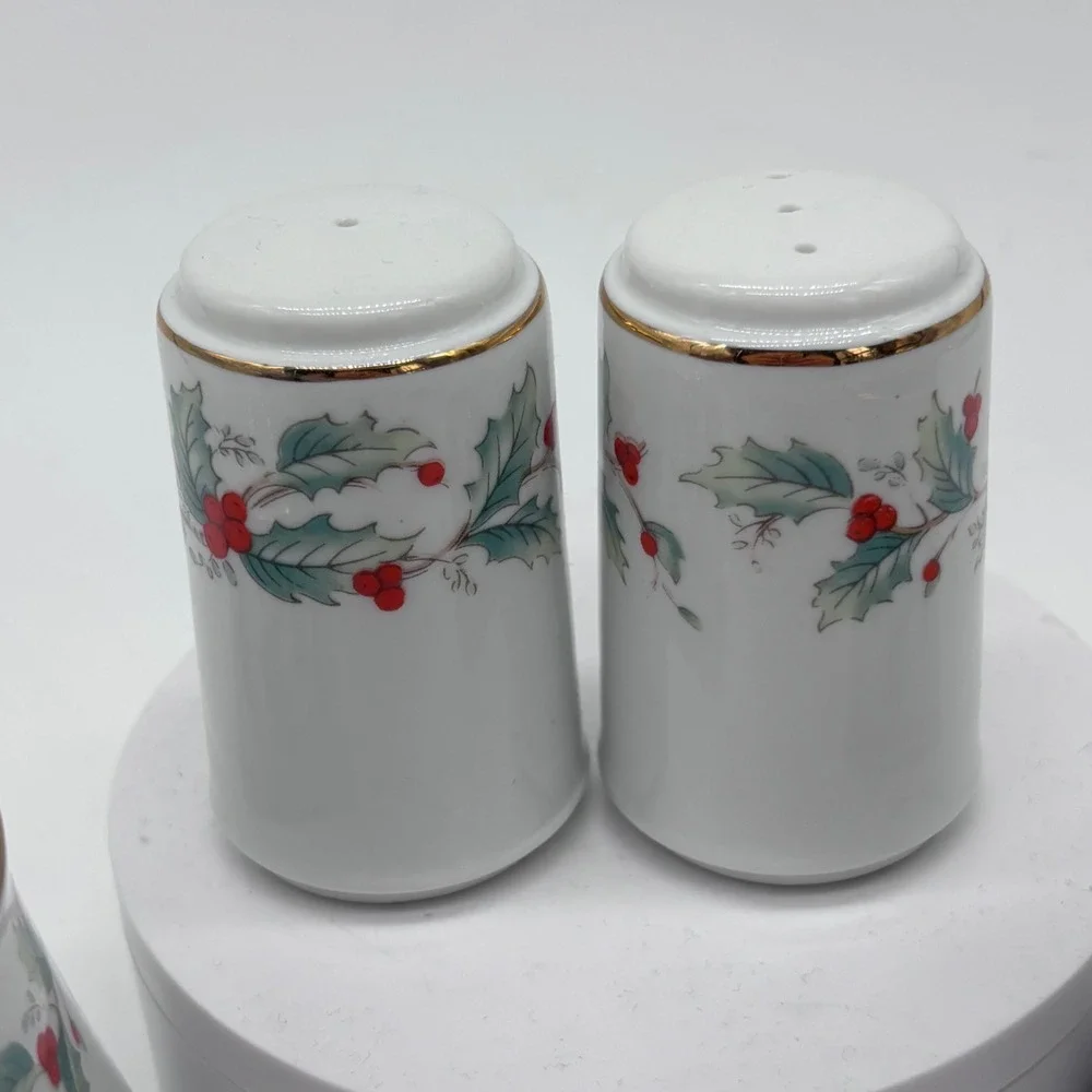 China Pearl Holly Berry Christmas Creamer Sugar Salt Pepper Set White Holiday